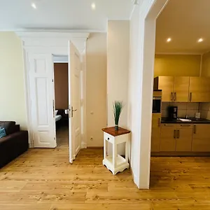 Am Zoo Apartment